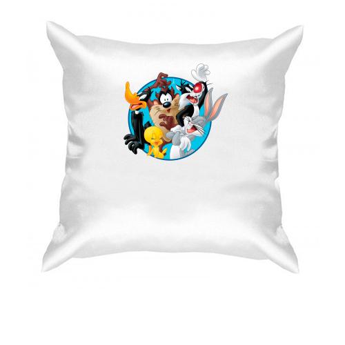 Подушка с героями Looney Tunes