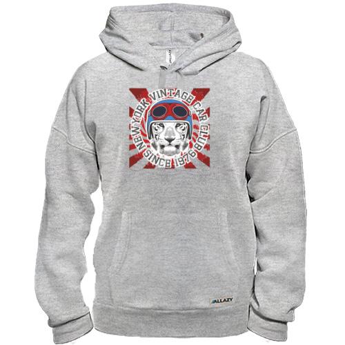 Худи с белым тигром в шлеме