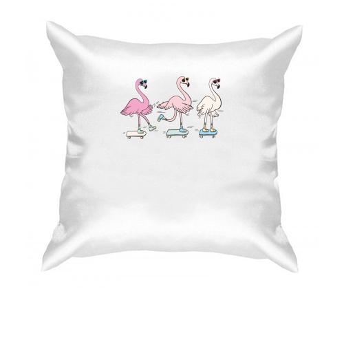 Подушка с тремя фламинго