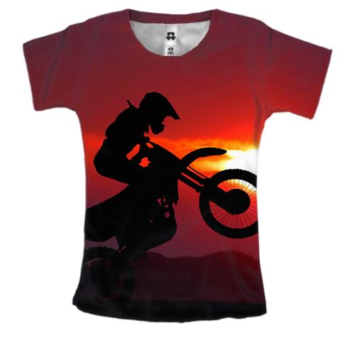 Женская 3D футболка с байкером на закате