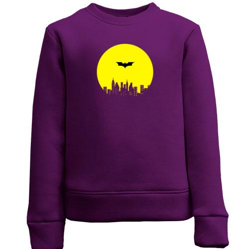 Дитячий світшот з логотипом Бетмена на тлі міста