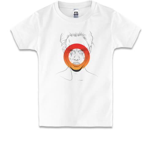 Детская футболка Portrait with an orange circle