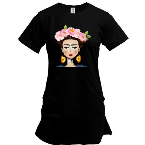 Удлиненная футболка Girl with pink flowers