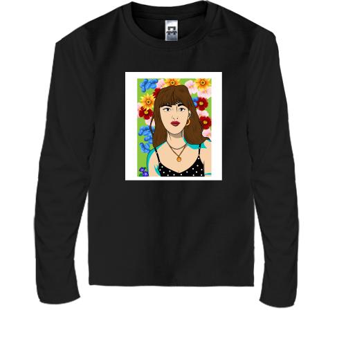 Детский лонгслив Brown-haired woman in flowers