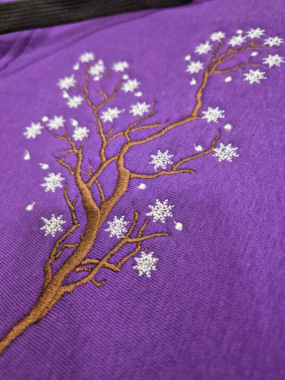 Худи Ветка со снежинками Худи Ветка со снежинками