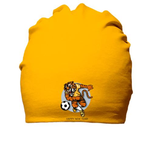 Бавовняна шапка з тигром-футболістом