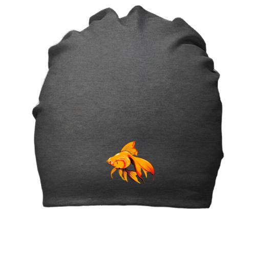 Хлопковая шапка с иллюстрацией золотой рыбки