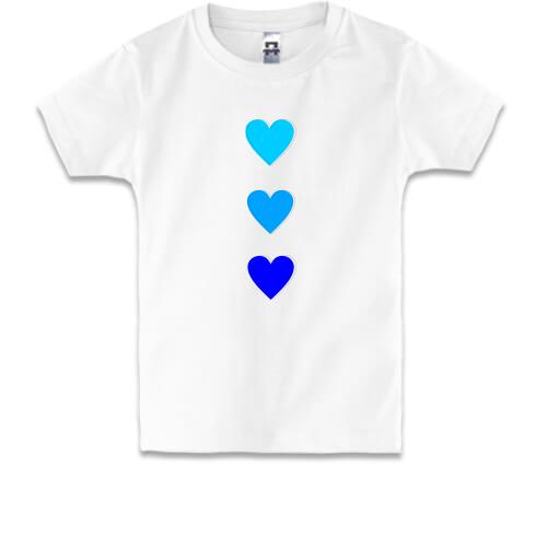 Детская футболка с голубыми сердечками