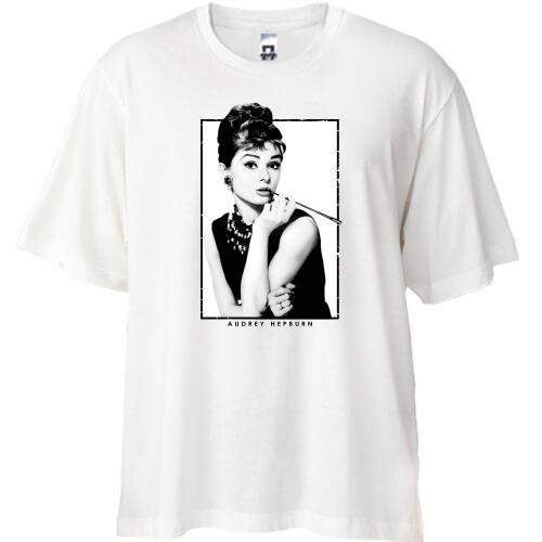 Футболка Oversize Audrey Hepburn