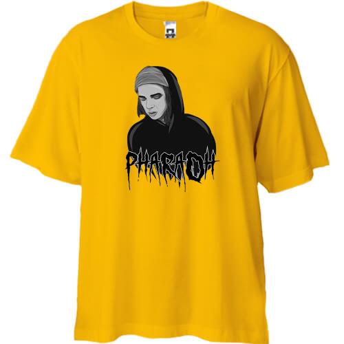 Футболка Oversize з Pharaoh в темних тонах