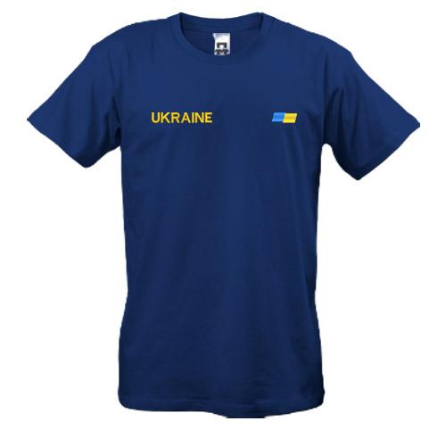 Футболка Ukraine с мини флагом на груди