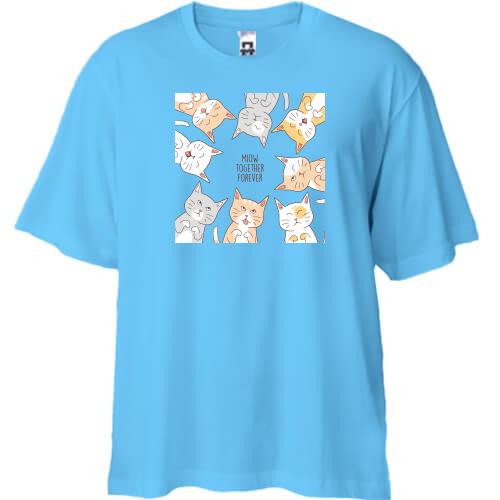 Футболка Oversize з котами і написом 