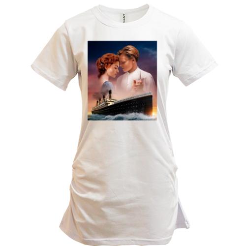Подовжена футболка з «Титаніком»