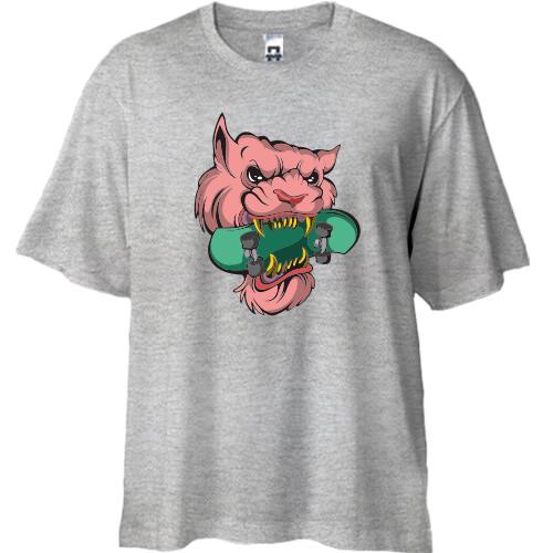 Футболка Oversize Пантера со скейтом в  пасти