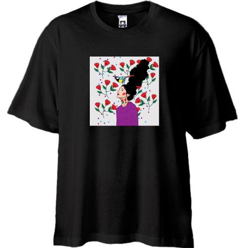 Футболка Oversize Brunette with bird