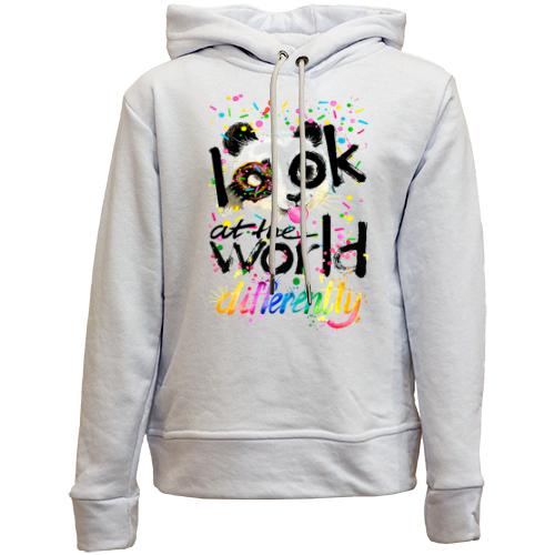 Детский худи без флиса Look at the world differently с пандой