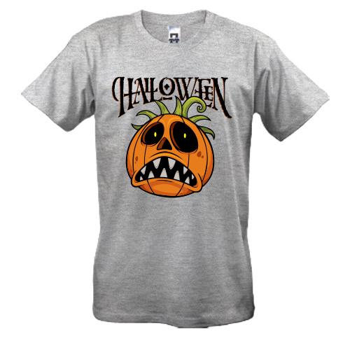 Футболка с расстроенной тыквой и надписью Halloween