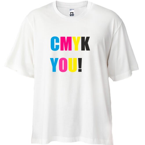Футболка oversize с разноцветной надписью «CMYK YOU!»