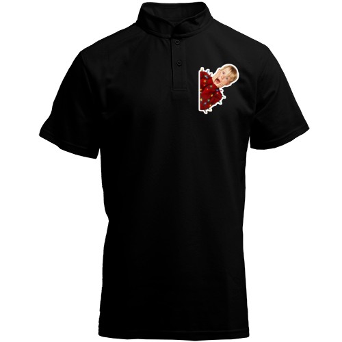 Футболка с воротником стойкой Кевин из Один Дома с гирляндой