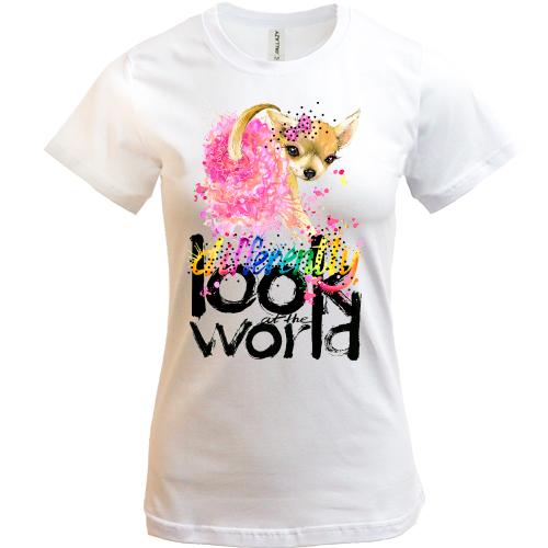 Футболка Look at the world differently с собачкой