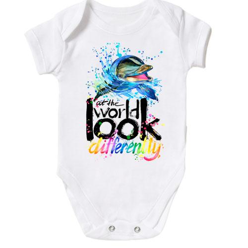 Детское боди Look at the world differently с дельфином