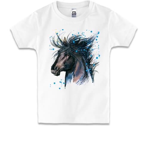Детская футболка с рисунком черной лошади