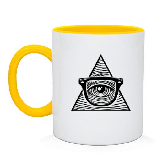 Чашка з масонським Всевидячим оком в окулярах