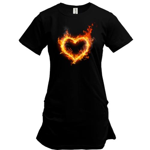 Подовжена футболка з вогненним серцем (2)