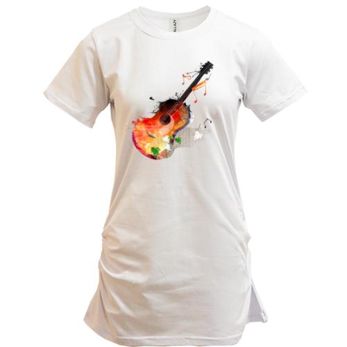Подовжена футболка з гітарою для барда