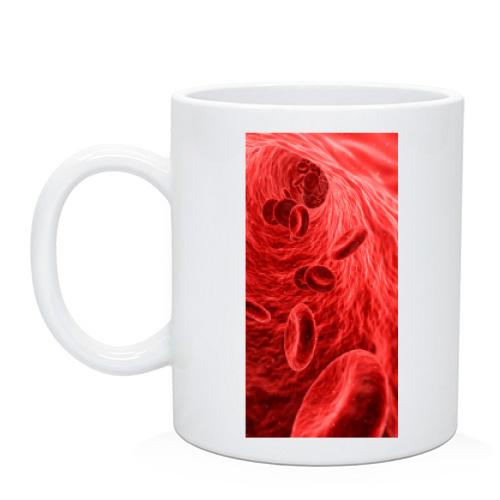 Чашка с потоком крови