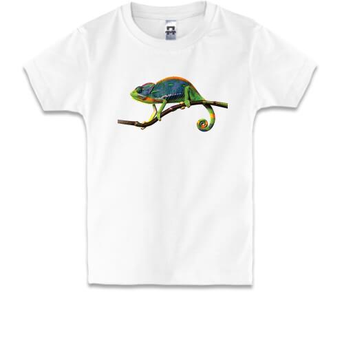 Детская футболка с хамелеоном