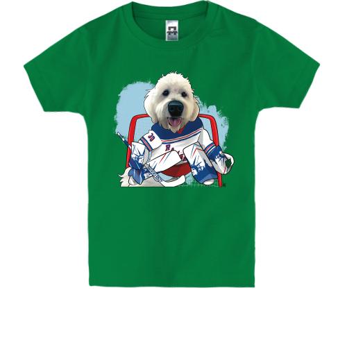 Детская футболка с собакой-хоккеистом на воротах