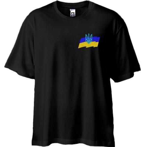 Футболка oversize з прапором та тризубом на грудях