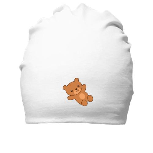 Хлопковая шапка с  лежащим плюшевым медведем