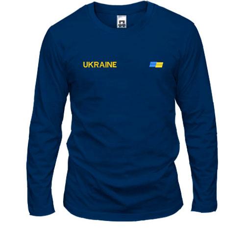 Чоловічий лонгслів Ukraine з міні прапором на грудях