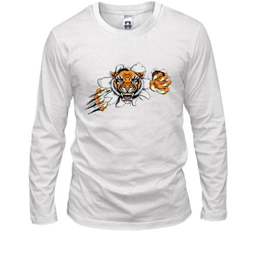 Чоловічий лонгслів з тигром який розриває футболку