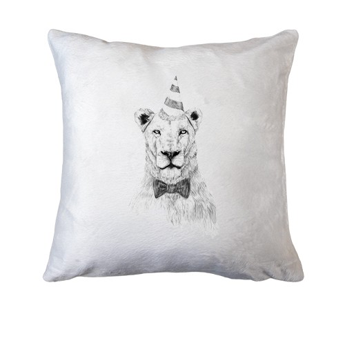 Подушка лев в праздничном колпаке