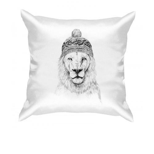 Подушка лев в шапці