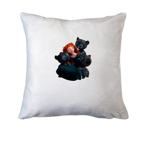 Подушка с Храброй сердцем и мишками
