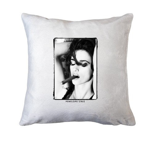 Подушка с Пенелопой Круз