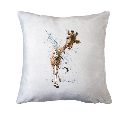 Подушка с жирафом под душем