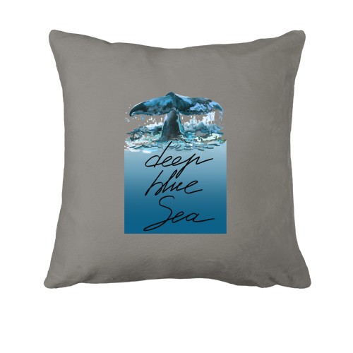 Подушка з китом 