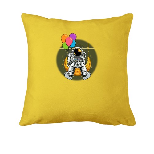Подушка с космонавтом на месяце