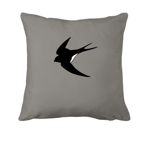 Подушка с ласточкой