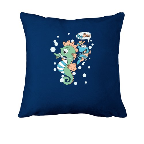 Подушка с рыбкой на морском коне