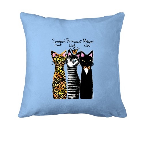 Подушка с тремя котами 