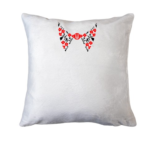 Подушка с воротничком-вышиванкой