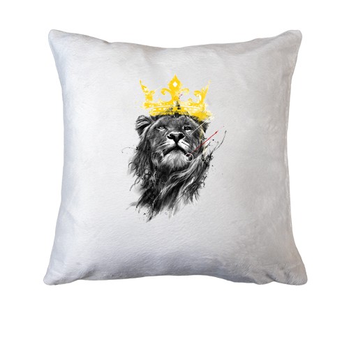 Подушка з левом в короні