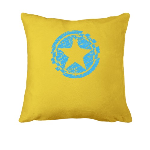 Подушка со щитом и звездой