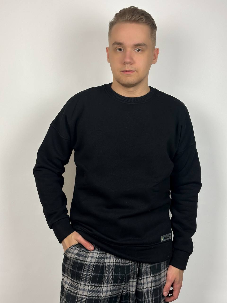 Свитшот черный "ALLAZY" реальное фото